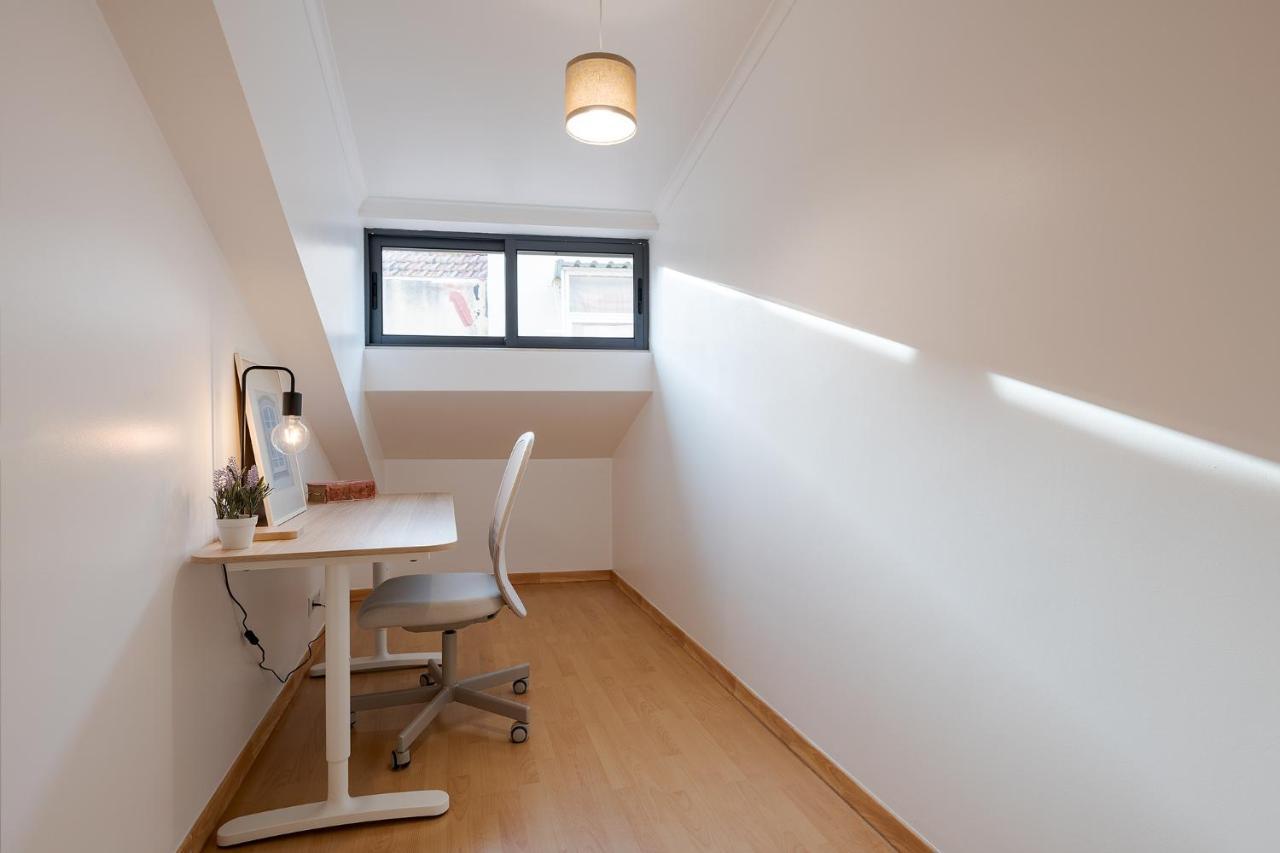 Central Gem IV - Lisbon Trendy Santos District With Dedicated Workspace Buitenkant foto